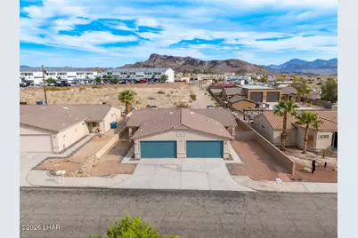 1096 Rolling Hills Dr, Lake Havasu City, AZ 86406 - Photo 1