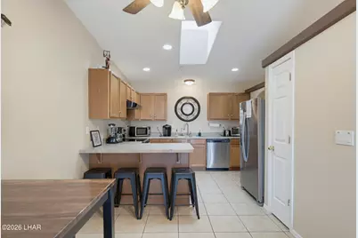 1096 Rolling Hills Dr, Lake Havasu City, AZ 86406 - Photo 13