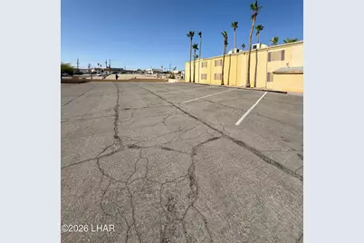 2100 Swanson Ave #208, Lake Havasu City, AZ 86403 - Photo 5