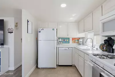 601 Beachcomber Blvd #395, Lake Havasu City, AZ 86403 - Photo 9