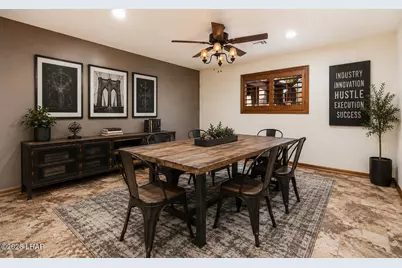 857 Manor Dr, Lake Havasu City, AZ 86403 - Photo 15