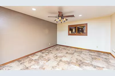 857 Manor Dr, Lake Havasu City, AZ 86403 - Photo 35