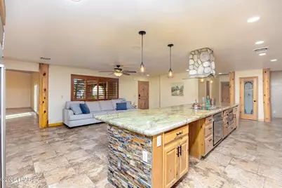 857 Manor Dr, Lake Havasu City, AZ 86403 - Photo 13