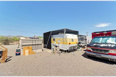 256 W Pyramid Ln, Quartzsite, AZ 85346 - Photo 13