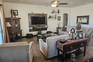 1977 E Troon Dr, Lake Havasu City, AZ 86404 - Photo 11