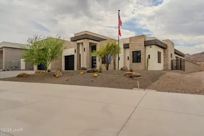 2502 Flat Iron Ln, Lake Havasu City, AZ 86406 - Photo 3