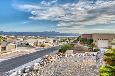 3851 Canyon Cove Dr, Lake Havasu City, AZ 86404 - Photo 3