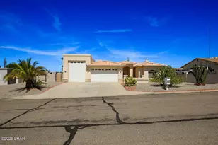 3811 Sloop Dr, Lake Havasu City, AZ 86406 - Photo 1