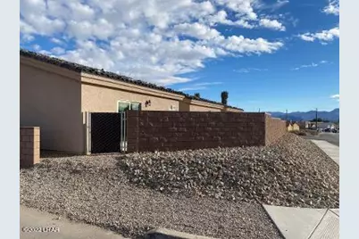 731 Powder Dr #D, Lake Havasu City, AZ 86406 - Photo 9