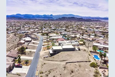 4149 Peruvian Dr, Lake Havasu City, AZ 86406 - Photo 9