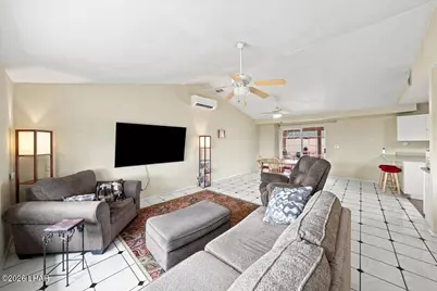 3961 Breakwater Dr, Lake Havasu City, AZ 86406 - Photo 11
