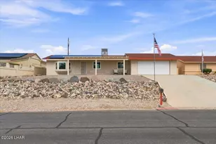 3961 Breakwater Dr, Lake Havasu City, AZ 86406 - Photo 5