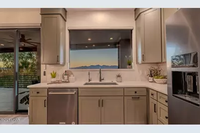 676 Grand Island Cir, Lake Havasu City, AZ 86403 - Photo 15