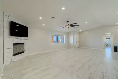 3580 Red Cloud Dr, Lake Havasu City, AZ 86406 - Photo 9