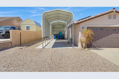 671 Wayside Dr, Lake Havasu City, AZ 86403 - Photo 3