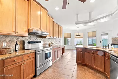 3708 Chiricahua Dr, Lake Havasu City, AZ 86406 - Photo 11