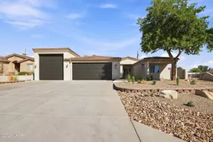 3708 Chiricahua Dr, Lake Havasu City, AZ 86406 - Photo 1