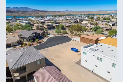 713 Malibu Ln, Lake Havasu City, AZ 86403 - Photo 9