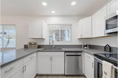 1010 Coconut Grove Dr, Lake Havasu City, AZ 86404 - Photo 9
