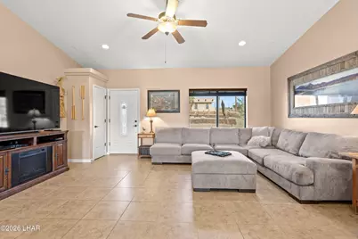 3250 Oakwood Dr, Lake Havasu City, AZ 86404 - Photo 9