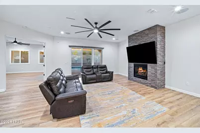 8009 Corte De Las Colinas, Lake Havasu City, AZ 86406 - Photo 15