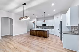 8009 Corte De Las Colinas, Lake Havasu City, AZ 86406 - Photo 13