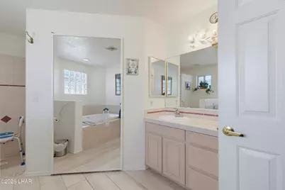 2821 Caravelle Dr, Lake Havasu City, AZ 86406 - Photo 27