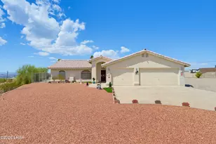 2821 Caravelle Dr, Lake Havasu City, AZ 86406 - Photo 1