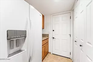 1029 Barcelona, Lake Havasu City, AZ 86403 - Photo 19