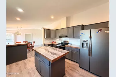 564 S Elfrida Rd, Golden Valley, AZ 86413 - Photo 15