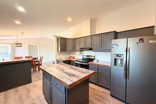 564 S Elfrida Rd, Golden Valley, AZ 86413 - Photo 15