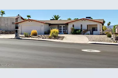 161 Acoma Blvd S, Lake Havasu City, AZ 86403 - Photo 1
