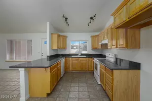 3261 Broken Arrow Dr, Lake Havasu City, AZ 86406 - Photo 7