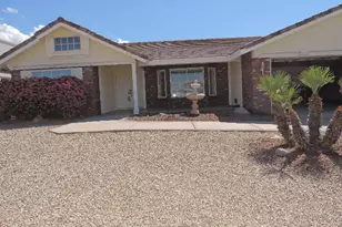 512 McCulloch Blvd S, Lake Havasu City, AZ 86406 - Photo 1