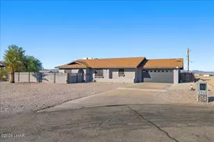 1931 Salem Ln, Lake Havasu City, AZ 86403 - Photo 1