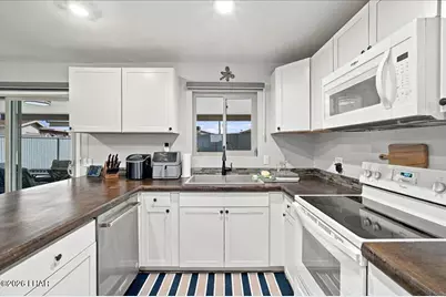 1951 Salem Ln, Lake Havasu City, AZ 86403 - Photo 11