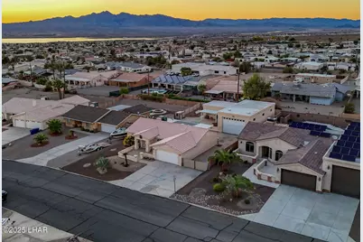 2633 Glengarry Dr, Lake Havasu City, AZ 86404 - Photo 1