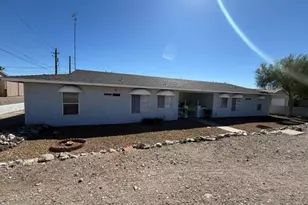 1940 Magnolia Dr, Lake Havasu City, AZ 86403 - Photo 1