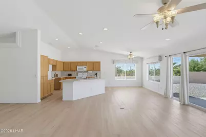 3975 Challenger Dr, Lake Havasu City, AZ 86406 - Photo 9