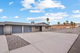 703 Desert Glen Dr, Lake Havasu City, AZ 86404 - Photo 1