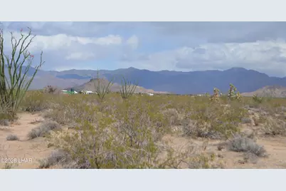207-17169A Cherry Rd, Yucca, AZ 86438 - Photo 3