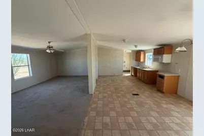2656 W Desierto Rd, Yucca, AZ 86438 - Photo 5