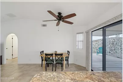 2405 Hillview Dr, Lake Havasu City, AZ 86403 - Photo 9