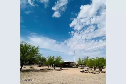 25295 Ochoco Way, Bouse, AZ 85325 - Photo 23