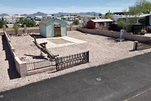 59 E Ironwood Rd, Quartzsite, AZ 85346 - Photo 1