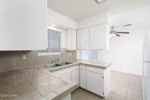 3184 Winterhaven Dr, Lake Havasu City, AZ 86404 - Photo 5