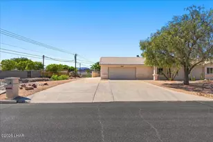 1701 Mohican Dr, Lake Havasu City, AZ 86406 - Photo 5