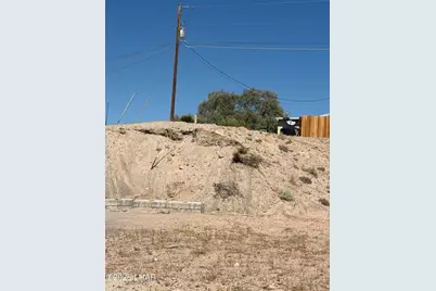 4811 E York Dr, Topock, AZ 86436 - Photo 3