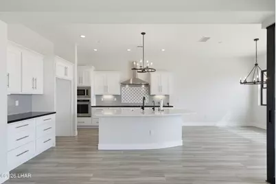 6764 Avienda De Los Foothills, Lake Havasu City, AZ 86406 - Photo 17