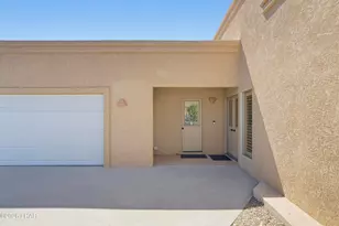 2015 Burke Ln, Lake Havasu City, AZ 86406 - Photo 9